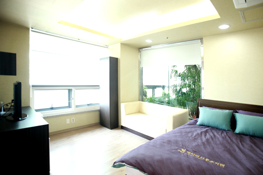 ���̺����������